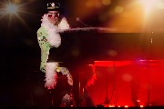 elton show3